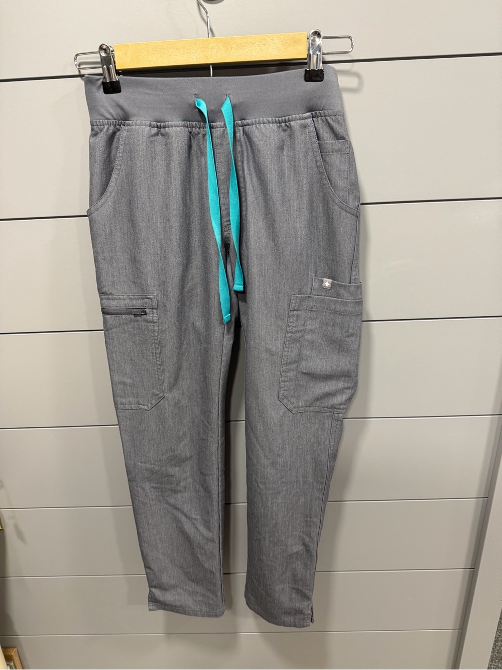 Figs xxs gray scrub pants